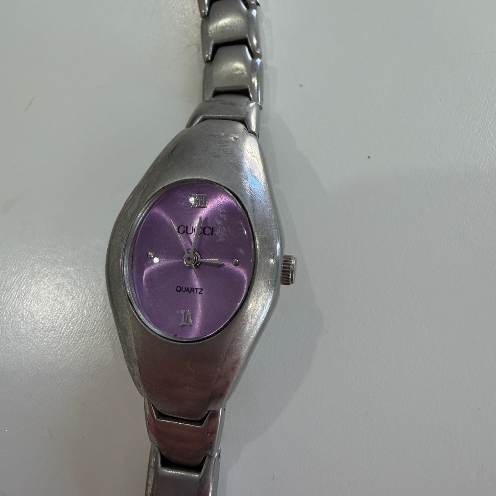 Vintage purple Gucci quartz watch